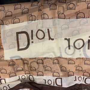 “Dior” wrap not sure if its real